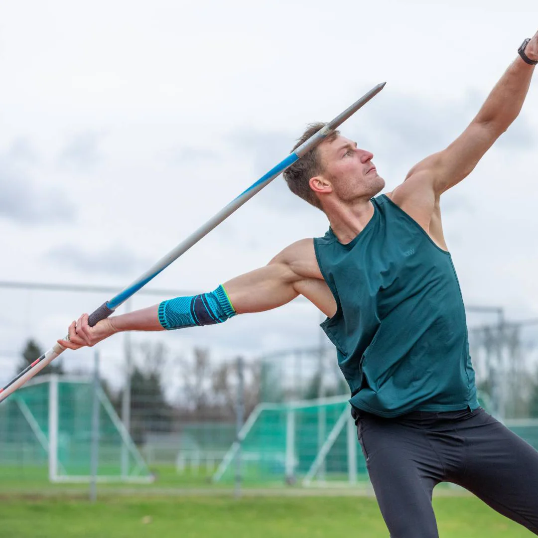 中振奮士氣 中振奮士氣